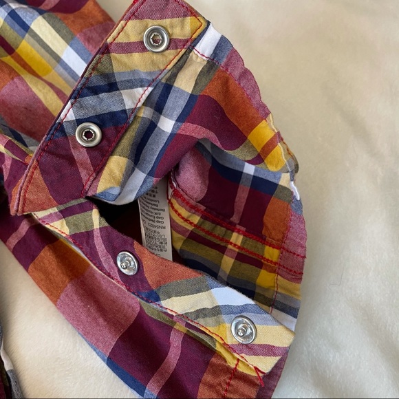 Baby Gap Plaid Long-sleeve Romper - Picture 9 of 10